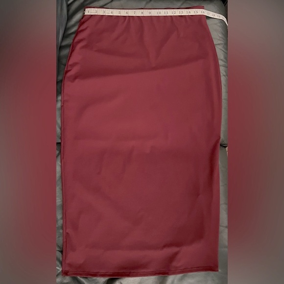 ✨ Fashion Nova Bodycon Pencil Skirt - Picture 4 of 6